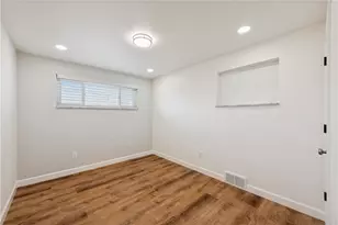 6329 Crestview Dr, South Park, PA 15129 - Photo 13