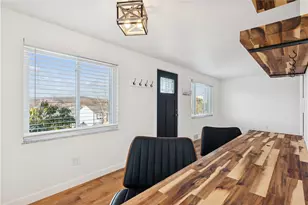 6329 Crestview Dr, South Park, PA 15129 - Photo 7