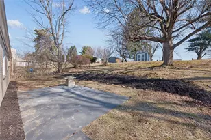 6329 Crestview Dr, South Park, PA 15129 - Photo 21