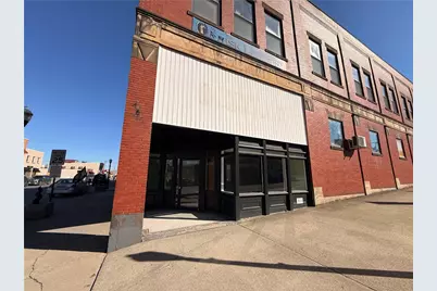 435 Lawrence Ave, Ellwood City, PA 16117 - Photo 5