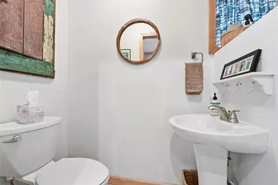 421 E Washington Blvd, Grove City Boro, PA 16127 - Photo 15