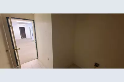 20 S Morgantown Street #A, Fairchance, PA 15436 - Photo 3