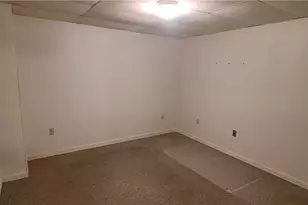 20 S Morgantown St, Fairchance, PA 15436 - Photo 5