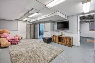 371 Case Ave, Sharon, PA 16146 - Photo 29