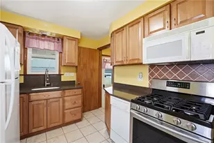 707 Tidball, Grove City Boro, PA 16127 - Photo 3