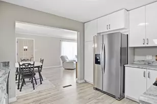 216 Arthur St, Zelienople, PA 16063 - Photo 13