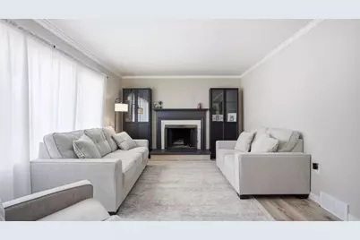 216 Arthur St, Zelienople, PA 16063 - Photo 5