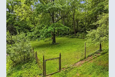 21 W Hillcrest Rd, Nottingham, PA 15330 - Photo 7