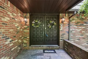 21 W Hillcrest Rd, Nottingham, PA 15330 - Photo 5