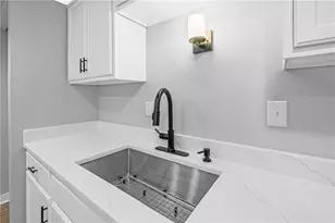 380 Tall Tree Dr, Pittsburgh, PA 15235 - Photo 11