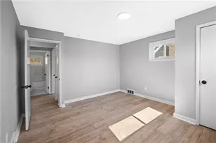 380 Tall Tree Dr, Pittsburgh, PA 15235 - Photo 15