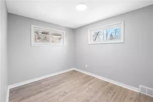 380 Tall Tree Dr, Pittsburgh, PA 15235 - Photo 17