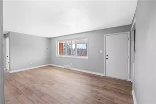 380 Tall Tree Dr, Pittsburgh, PA 15235 - Photo 7