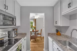 529 Brandywine Dr, Cranberry Township, PA 16066 - Photo 15