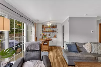 529 Brandywine Dr, Cranberry Township, PA 16066 - Photo 9