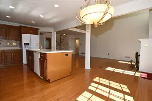 215 Victoria Ln, Peters Township, PA 15317 - Photo 11