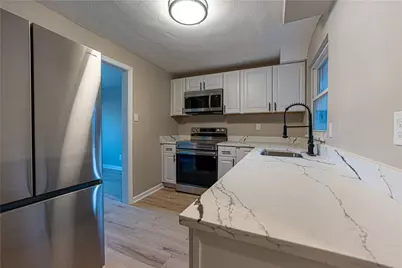 325 Bracken Ave, Pittsburgh, PA 15227 - Photo 9