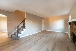 325 Bracken Ave, Pittsburgh, PA 15227 - Photo 3