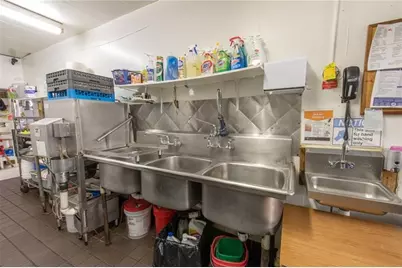 123 Washington Avenue, Vandergrift, PA 15690 - Photo 23