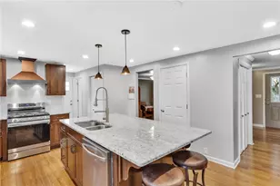 5866 Claridge Rd, Penn Twp, PA 15632 - Photo 9