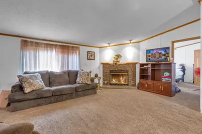 105 Powerline Rd, New Sewickley Township, PA 15042 - Photo 5