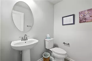 2027 Pinnacle Way, South Park, PA 15129 - Photo 5