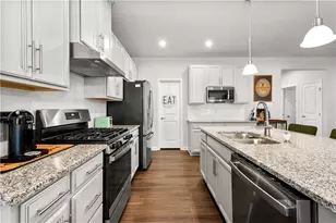 2027 Pinnacle Way, South Park, PA 15129 - Photo 11