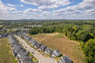 2027 Pinnacle Way, South Park, PA 15129 - Photo 35