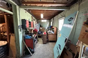 432 Grandview Ave, West Mifflin, PA 15122 - Photo 17