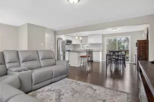 208 Woodhaven Dr, South Fayette, PA 15017 - Photo 7