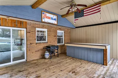 240 Wilkins Ave, East Pittsburgh, PA 15112 - Photo 7