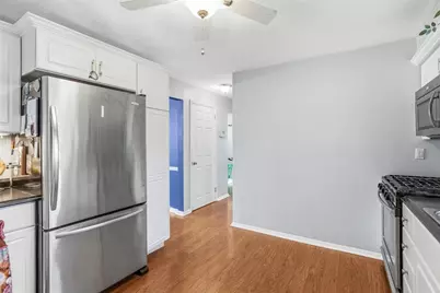 6 Suffolk Drive, Robinson Twp, PA 15108 - Photo 15