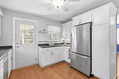 6 Suffolk Drive, Robinson Twp, PA 15108 - Photo 13