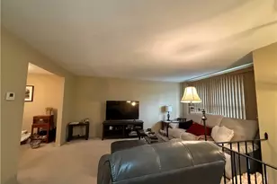 1185 Bucknell Dr, Monroeville, PA 15146 - Photo 9