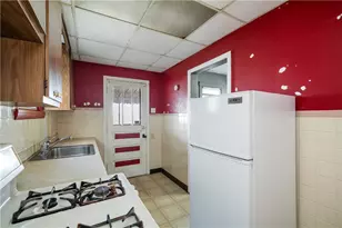 227 E Virginia Ave, Munhall, PA 15120 - Photo 13