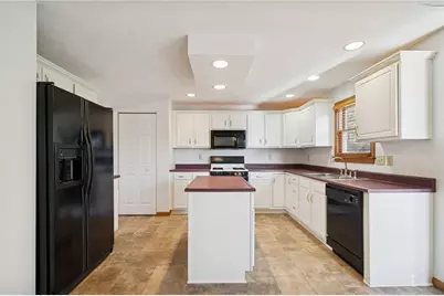 1051 Finchley Rd, North Huntingdon, PA 15642 - Photo 15