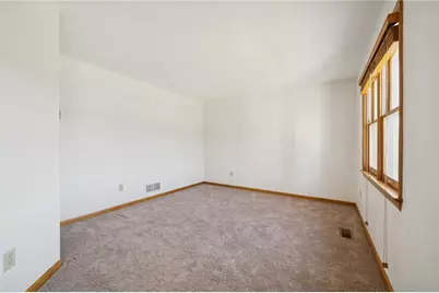 1051 Finchley Rd, North Huntingdon, PA 15642 - Photo 5