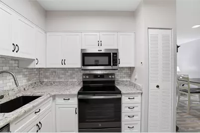 5715 Beacon St #107, Pittsburgh, PA 15217 - Photo 23