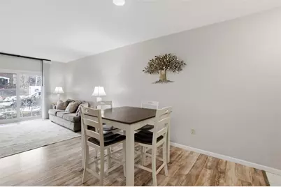 5715 Beacon St #107, Pittsburgh, PA 15217 - Photo 11