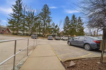 5715 Beacon St #107, Pittsburgh, PA 15217 - Photo 41