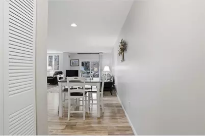 5715 Beacon St #107, Pittsburgh, PA 15217 - Photo 9