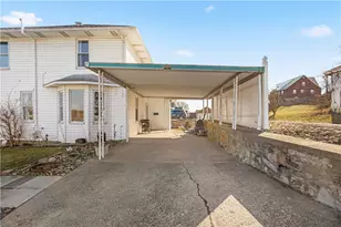 116 Center Ave, Mt Pleasant Boro, PA 15666 - Photo 35