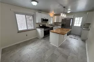 151 Dwellington Dr, Middlesex Township, PA 16059 - Photo 3