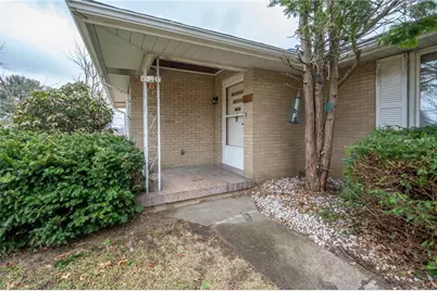 616 Boxwood Dr, Unity Township, PA 15650 - Photo 3