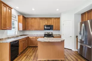 217 Heritage Dr, North Fayette, PA 15071 - Photo 11