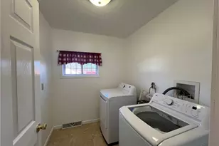 1535 Charles St, Hermitage, PA 16148 - Photo 25