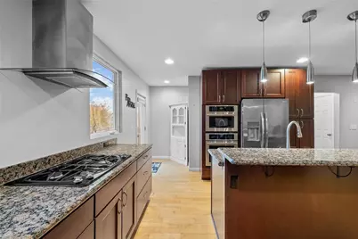 2619 Stromberg St, Pittsburgh, PA 15203 - Photo 11