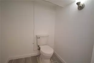 688 Forest Ave, Pittsburgh, PA 15202 - Photo 39