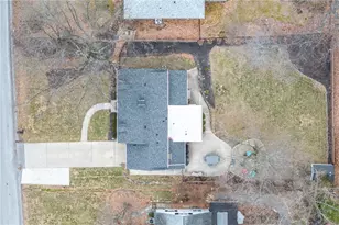 1924 Shaler Dr, Pittsburgh, PA 15116 - Photo 37