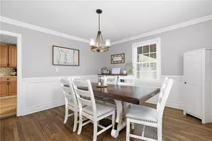 1924 Shaler Dr, Pittsburgh, PA 15116 - Photo 5